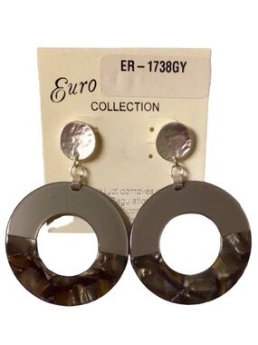 Euro Collection Circle Drop Earrings (NWT)